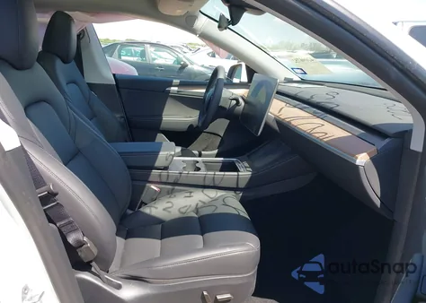 2024 Tesla Model Y Long Range Dual Motor All-Wheel Drive/Rwd from USA, damaged, VIN 7SAYGDED0RA327806